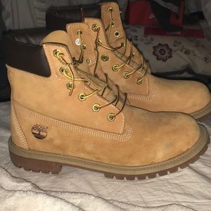Timberland junior boots size 7m  new